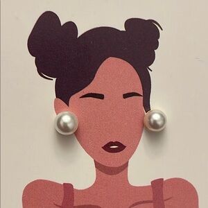 Elegant Silver Pearl Stud Earrings Demi fine collection New